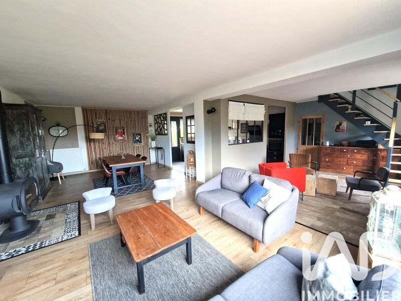 Maison - 176 m² - 7 pièces
