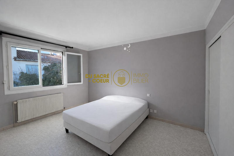 Appartement - 80 m² - 3 pièces