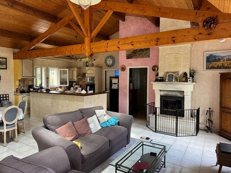 Maison - 138 m² - 4 pièces