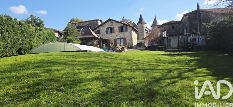 Maison de village - 120 m² - 6 pièces