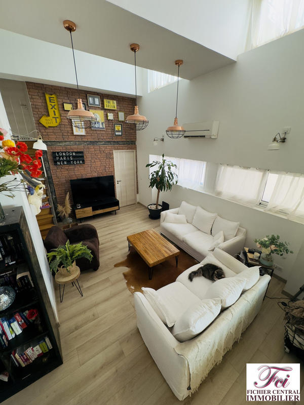 Appartement - 175 m² - 6 pièces