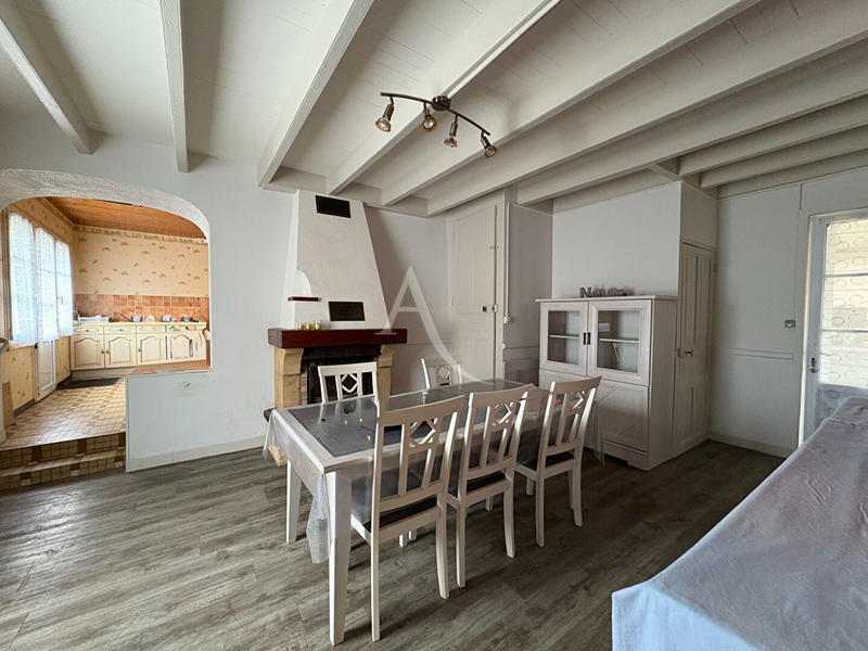 Maison - 122 m² - 5 pièces