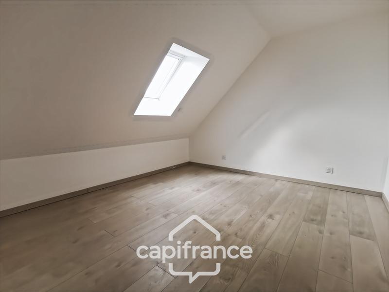 Maison - 99 m² - 5 pièces