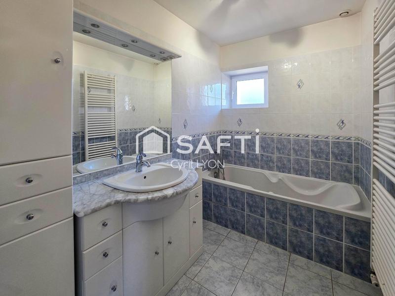 Maison - 173 m² - 6 pièces