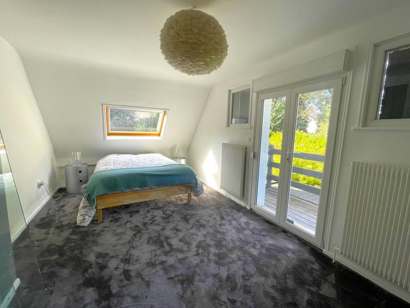 Maison - 180 m² - 6 pièces