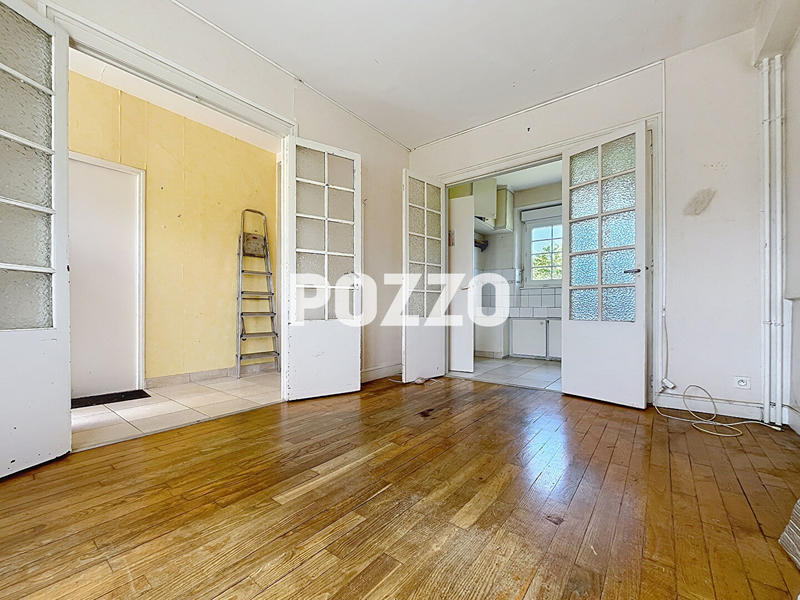 Maison - 96 m² - 6 pièces