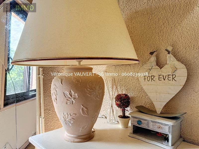 Villa - 180 m² - 8 pièces