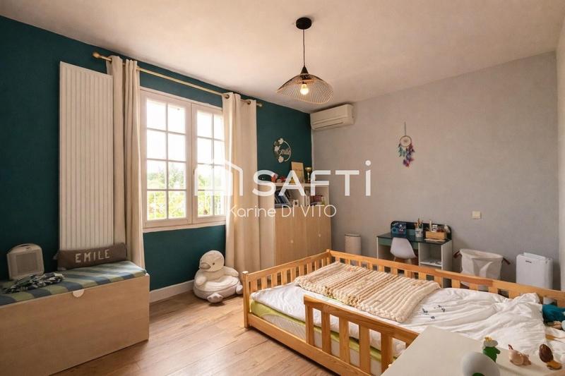 Maison - 203 m² - 8 pièces