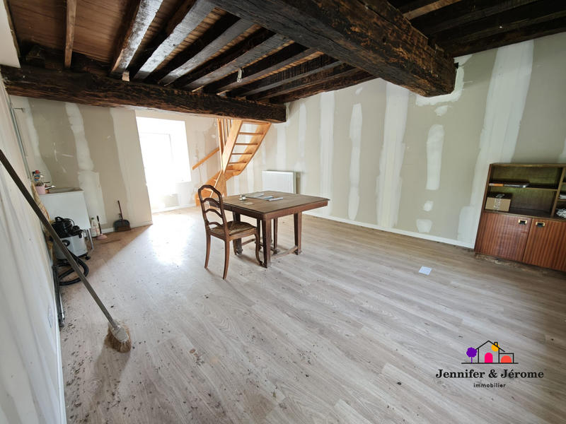 Maison - 96 m² - 5 pièces