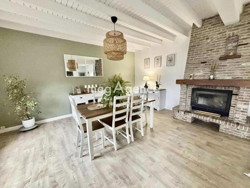 Maison - 135 m² - 6 pièces