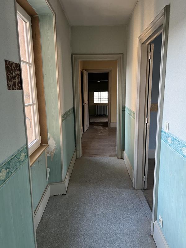 Appartement - 181 m² - 5 pièces