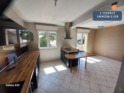 Maison - 127 m² - 5 pièces