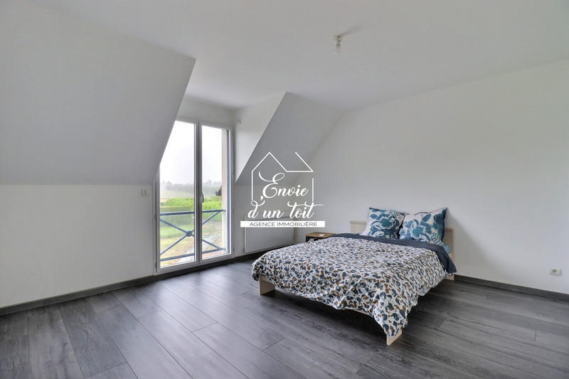 Maison contemporaine - 218 m² - 6 pièces