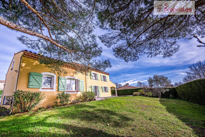 Maison provençale - 174 m² - 6 pièces