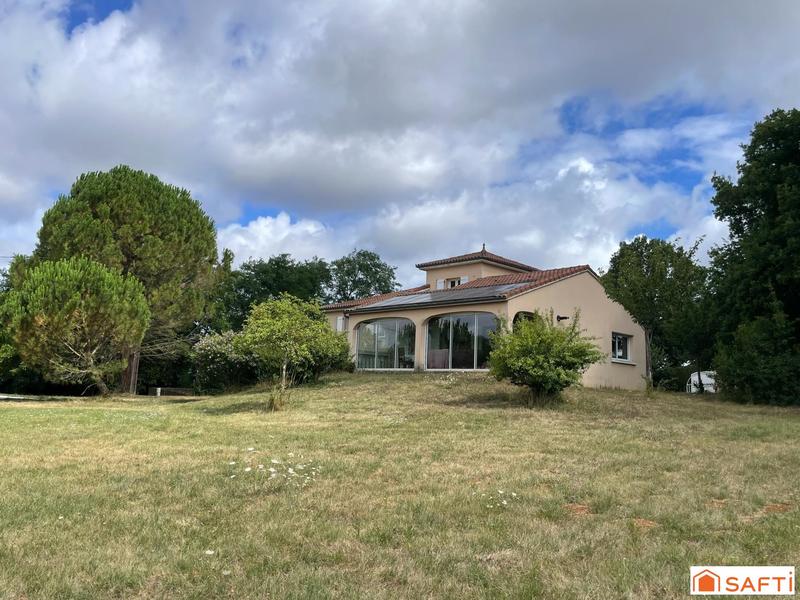 Maison - 172 m² - 7 pièces