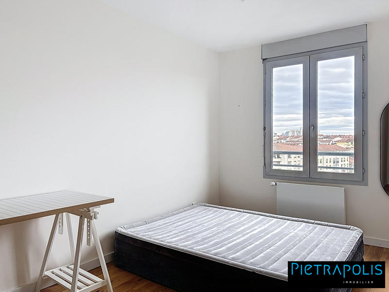 Appartement - 82 m² - 3 pièces