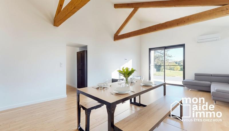 Maison - 85 m² - 4 pièces