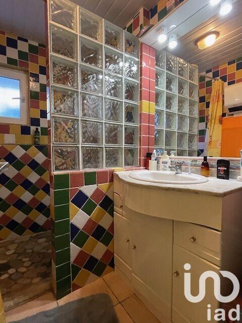 Maison - 202 m² - 7 pièces