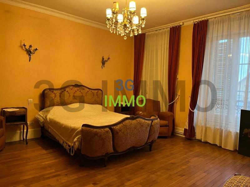 Maison - 150 m² - 7 pièces