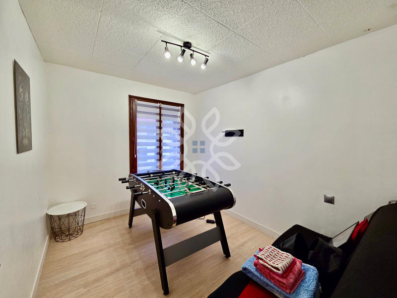 Maison - 140 m² - 7 pièces