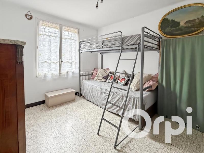 Maison - 170 m² - 7 pièces