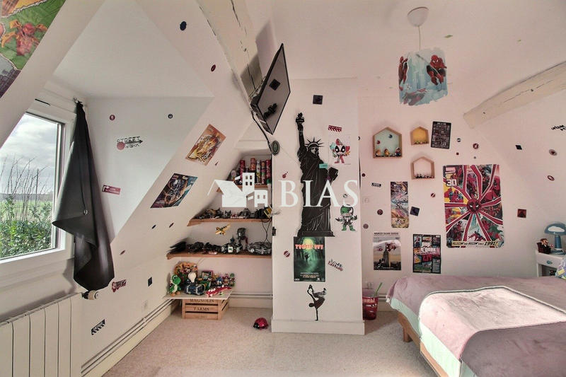 Maison - 136 m² - 5 pièces