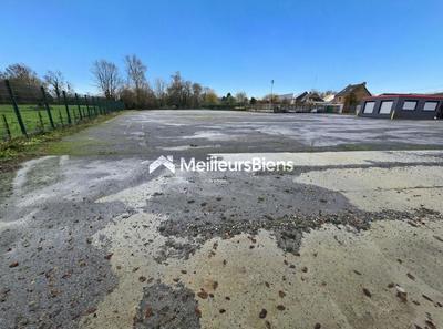 Terrain constructible - 3 187 m²