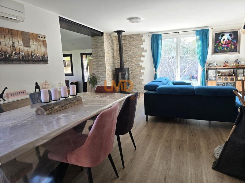 Maison - 106 m² - 5 pièces