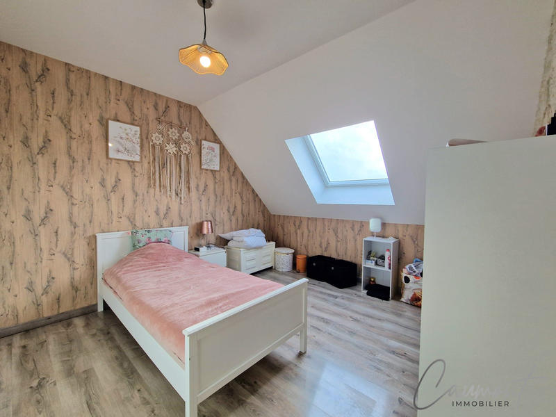 Maison - 177 m² - 7 pièces