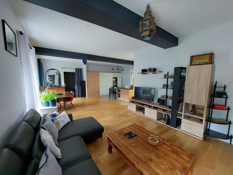 Appartement - 106 m² - 4 pièces