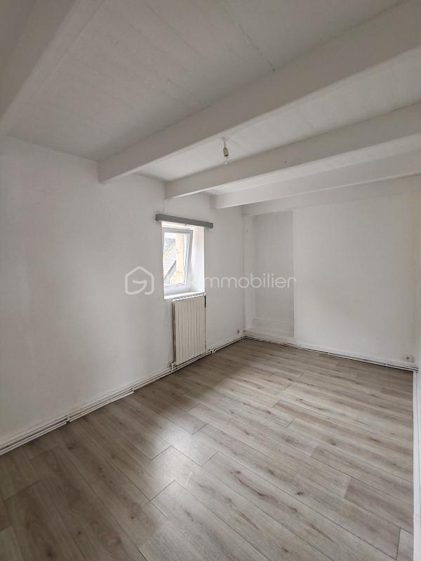 Propriété - 231 m² - 8 pièces