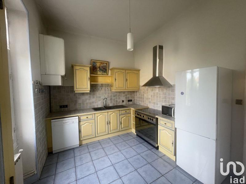 Appartement - 99 m² - 4 pièces