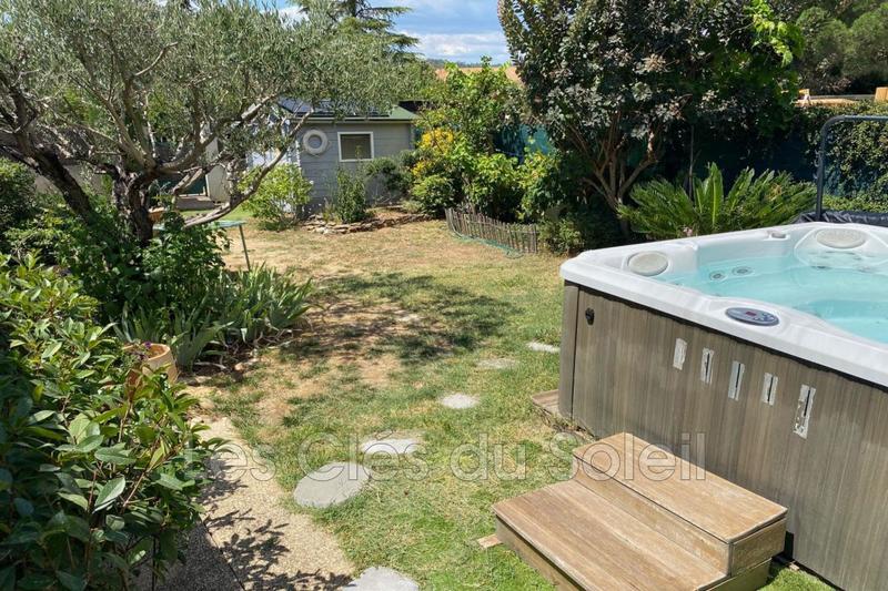 Maison - 104 m² - 4 pièces