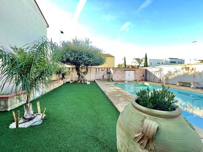Villa - 165 m² - 5 pièces