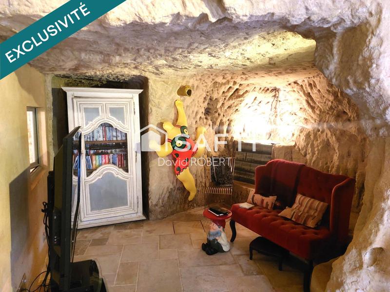 Maison - 244 m² - 8 pièces