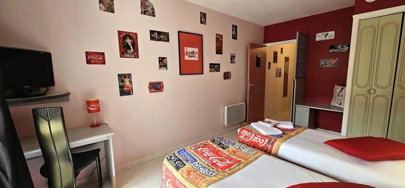 Appartement - 2 000 m² - 34 pièces