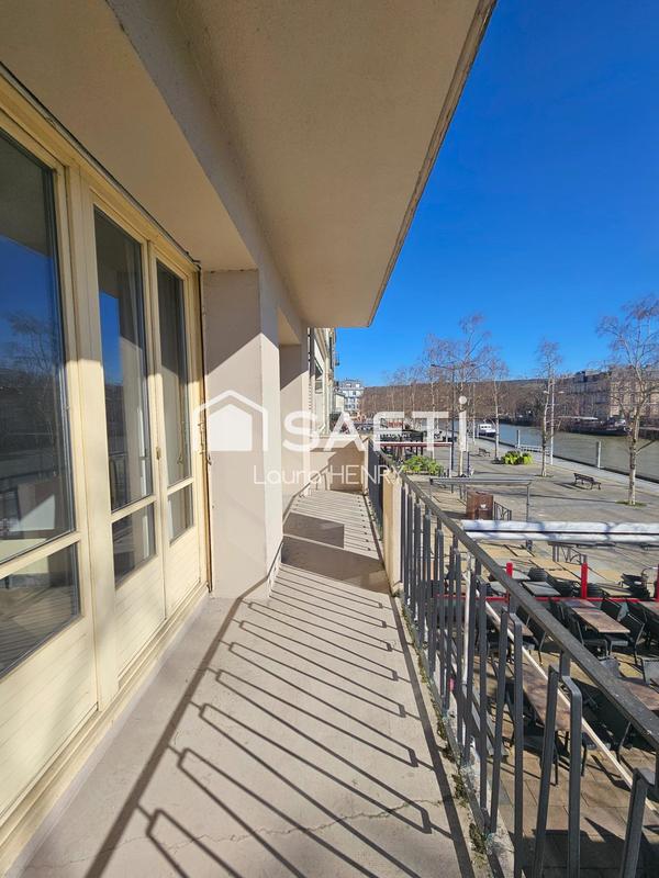 Bureau - 82 m² - 5 pièces