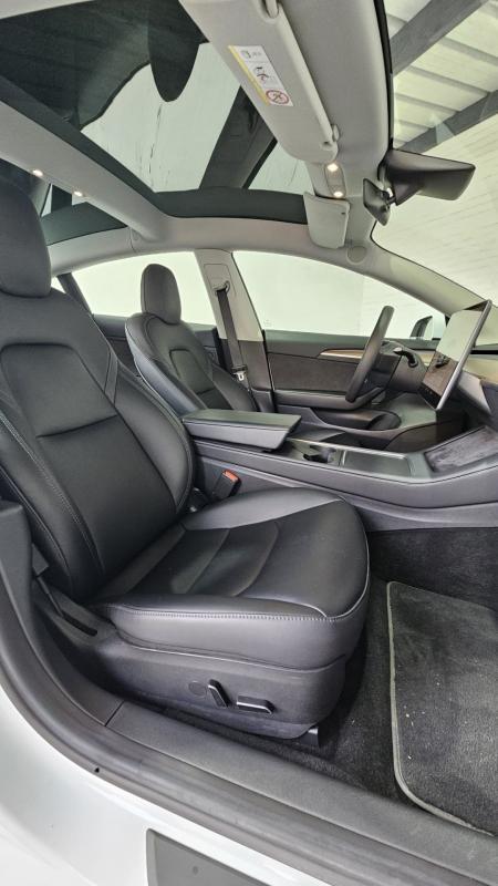 Tesla Model 3 Autonomie Standard Plus Rwd