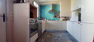 Maison - 77 m² - 3 pièces