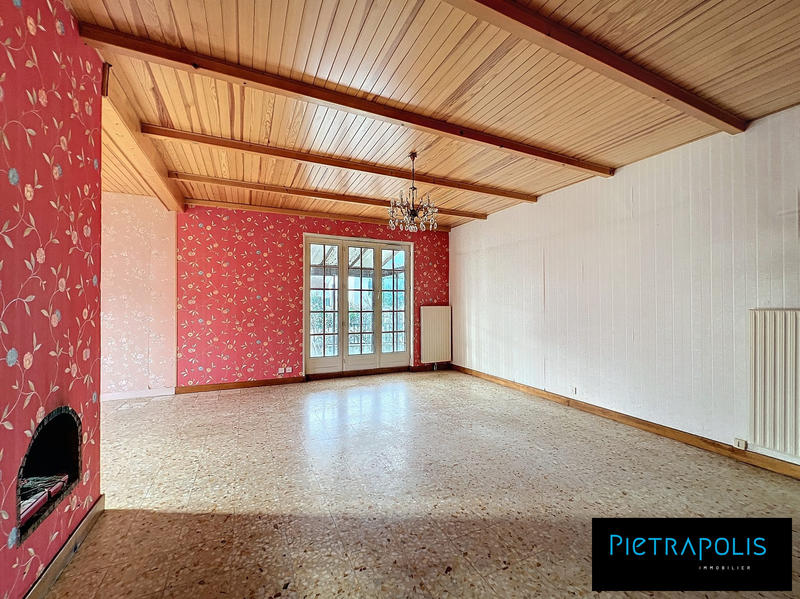 Maison traditionnelle - 132 m² - 6 pièces