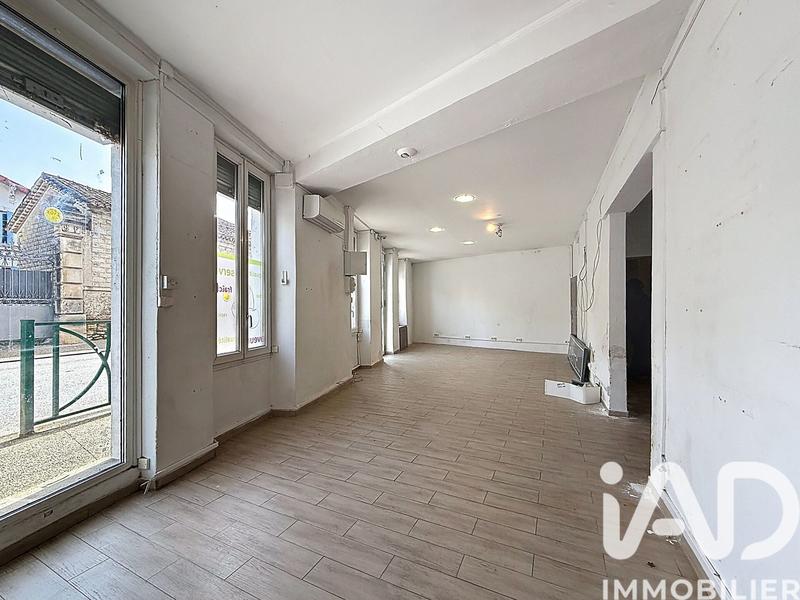 Maison - 92 m² - 5 pièces