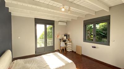 Villa - 190 m² - 8 pièces