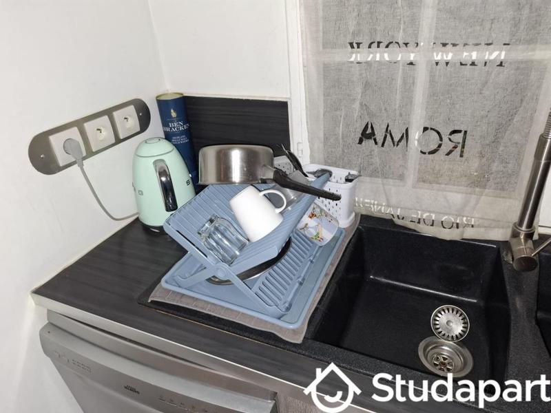 Chambre - 12 m² - 1 pièce