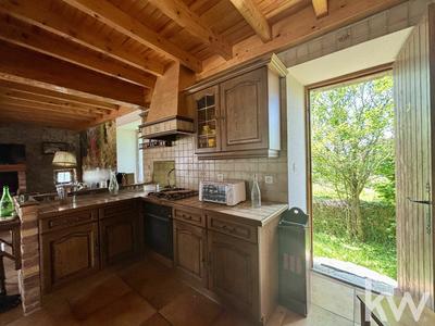 Maison - 211 m² - 9 pièces