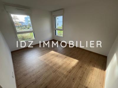Appartement - 92 m² - 4 pièces