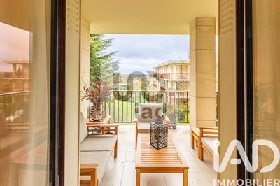 Appartement - 95 m² - 4 pièces