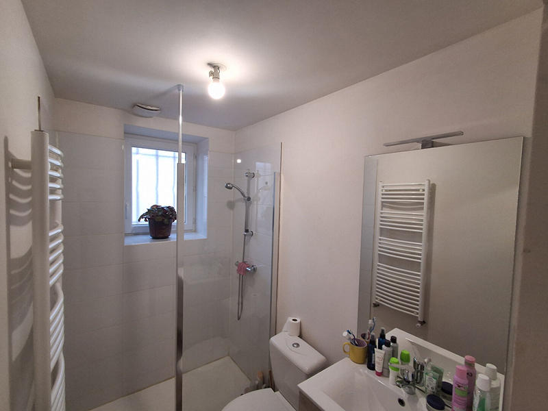 Immeuble - 9 pièces