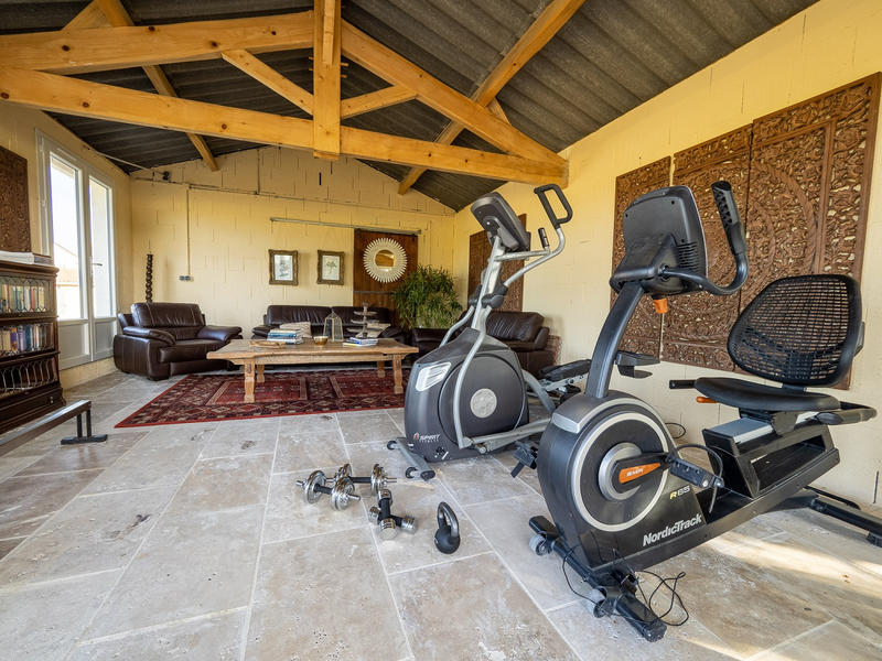 Maison - 500 m² - 17 pièces