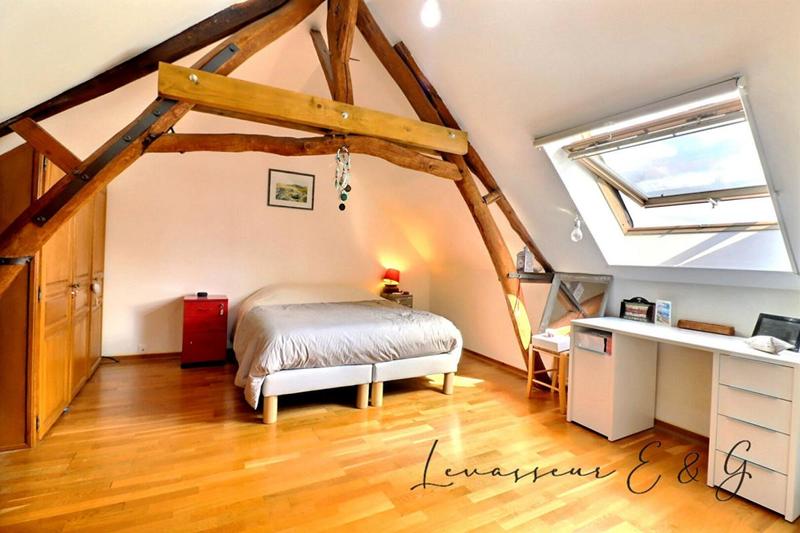 Maison - 137 m² - 6 pièces