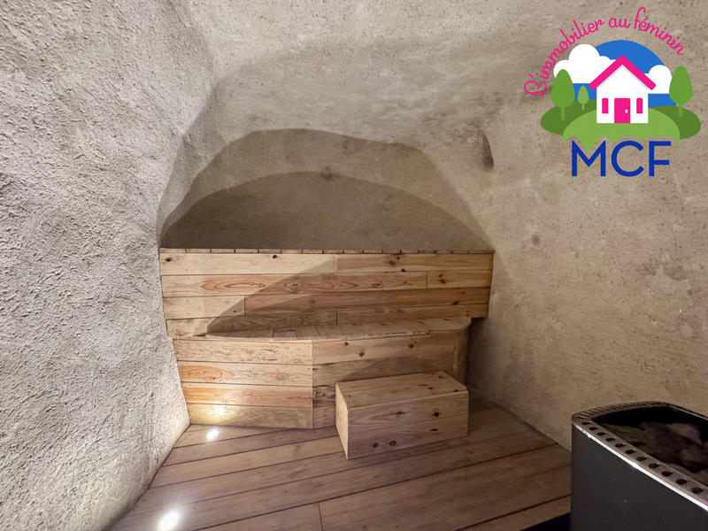 Maison ancienne - 137 m² - 6 pièces